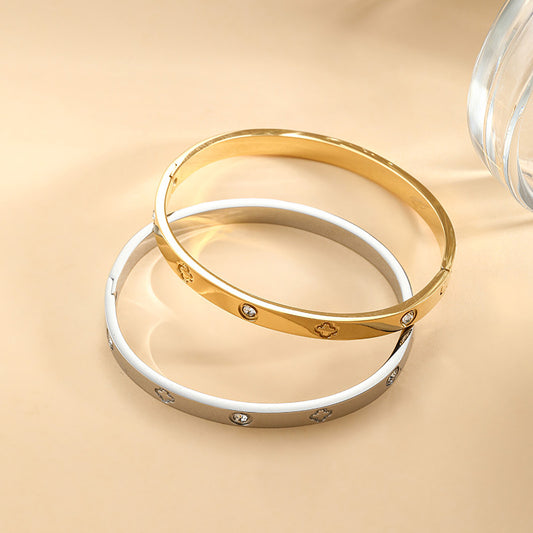Classic Lucky Four Leaf Flower Diamond Bracelet